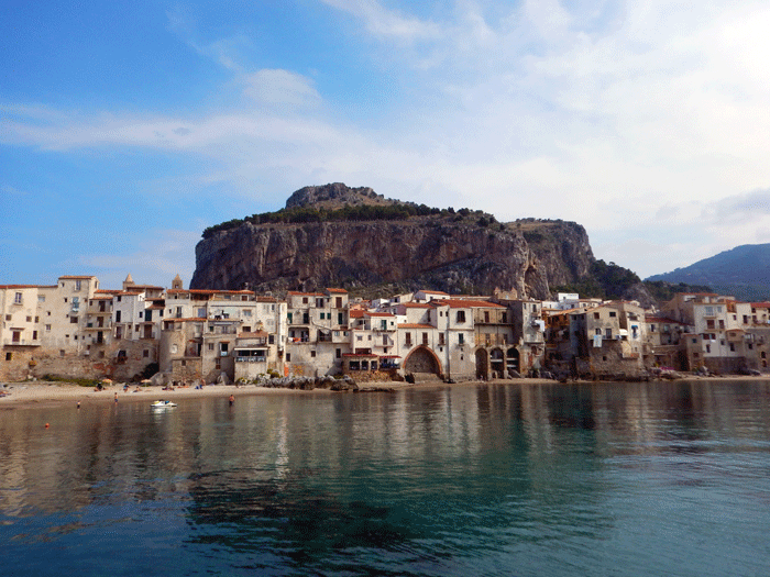 dorp Cefalu Sicilië Italië
