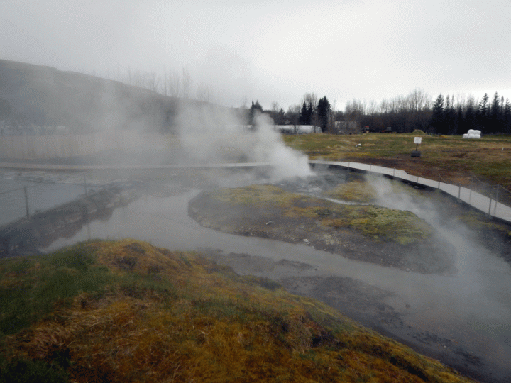 Warmwaterbronnen van the Secret Lagoon IJsland