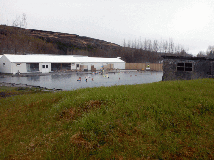 Warmwaterbron The Secret Lagoon IJsland