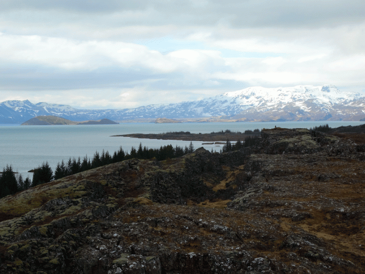 Uitzicht over Pingvellir National Park IJsland